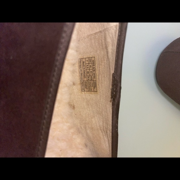 Ugg suede leather sheepskin lined flats - Picture 9 of 10